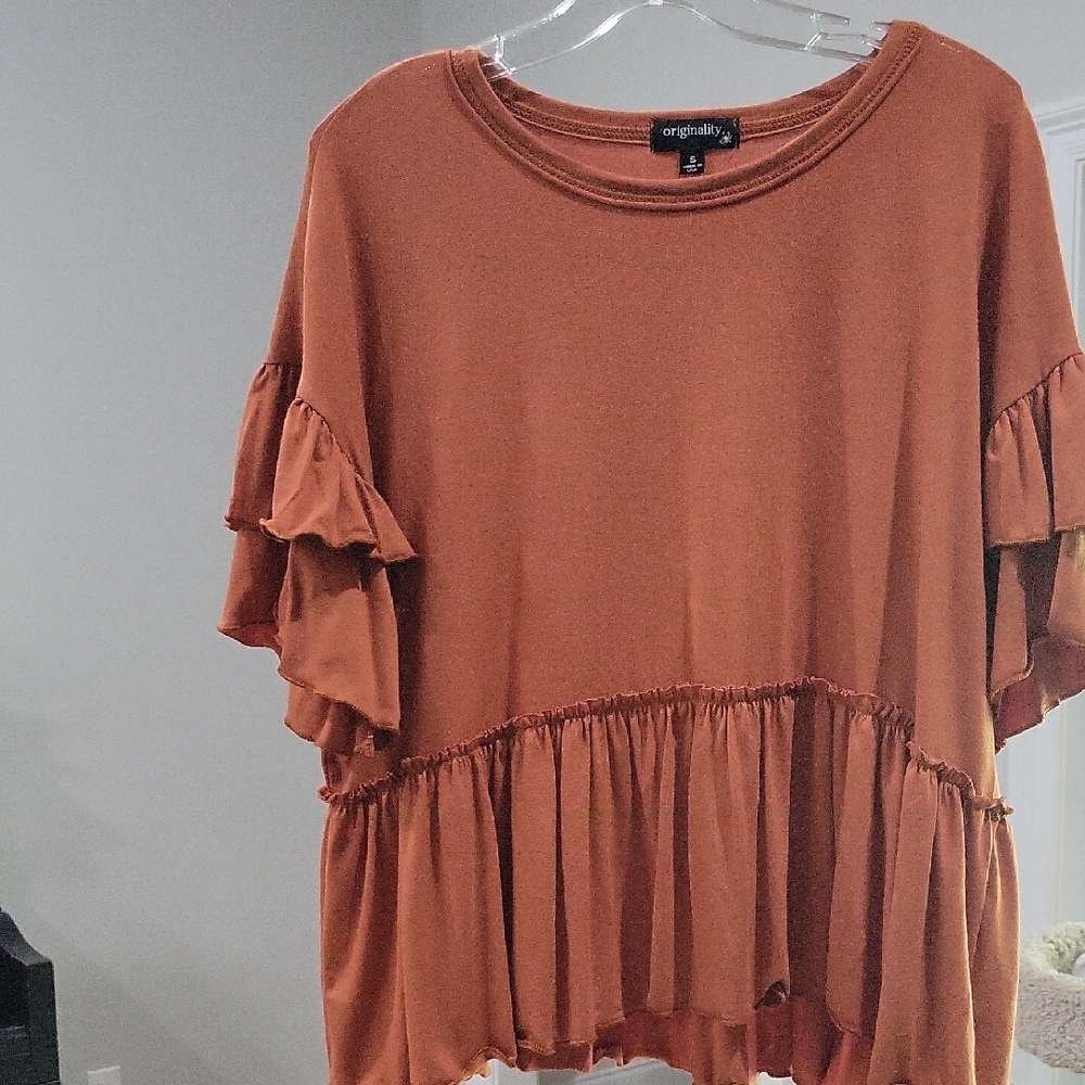 Red Relaxed Ruffled Bell Sleeve Blouse